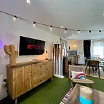 Apartamento La Maisonnette D'elodibiza ! Moret-sur-Loing